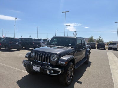2022 Jeep Gladiator Overland