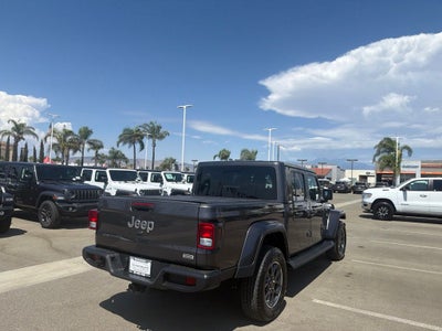 2022 Jeep Gladiator Overland