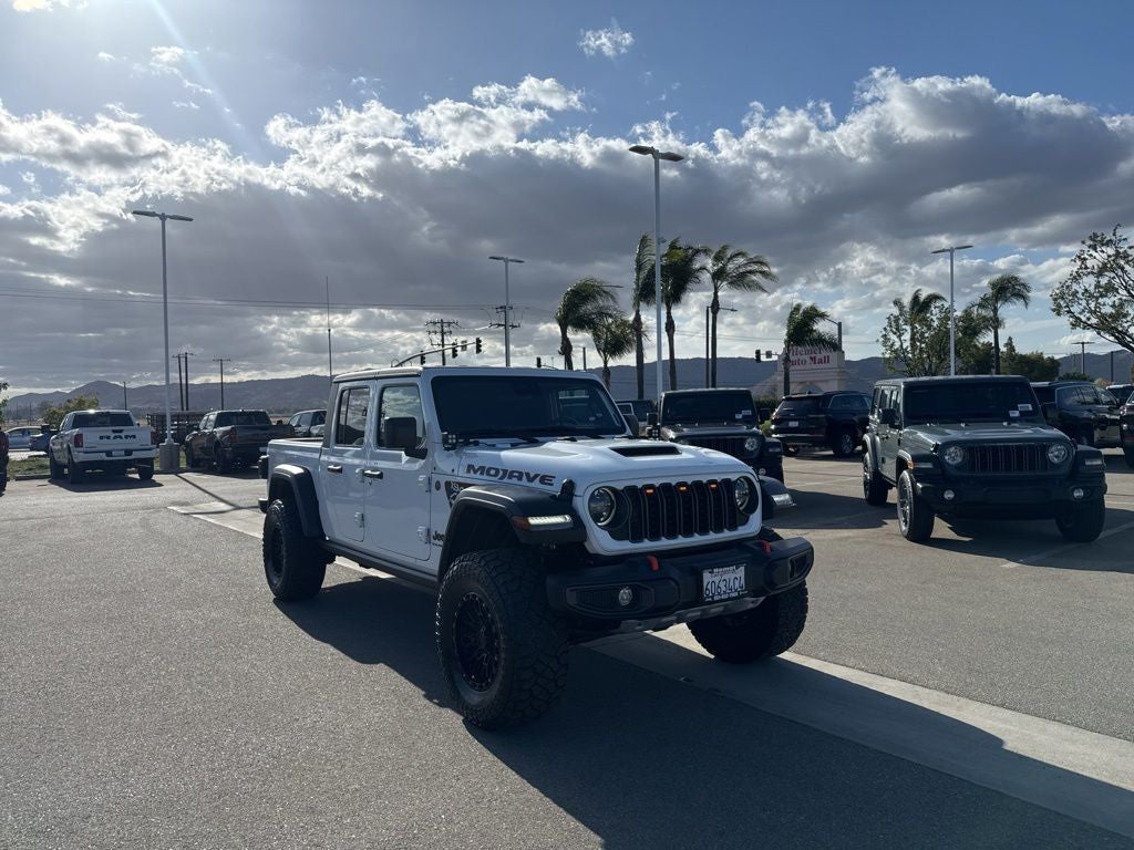 2024 Jeep Gladiator Mojave