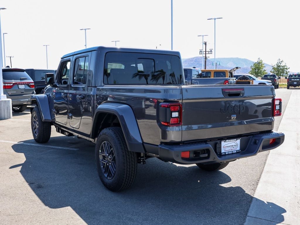2026 Jeep Gladiator Sport S