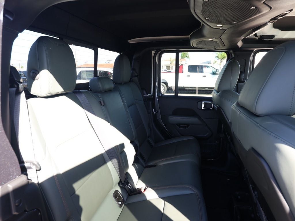 2026 Jeep Gladiator Mojave