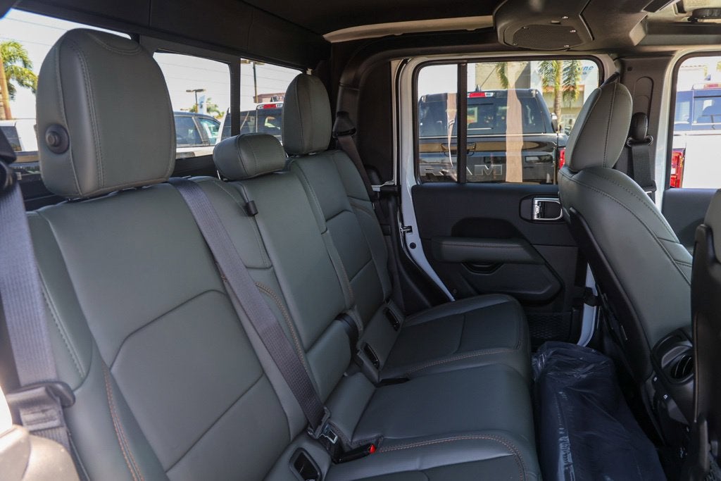 2026 Jeep Gladiator Mojave X