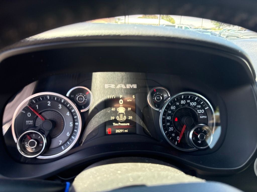 2024 RAM 1500 Big Horn/Lone Star