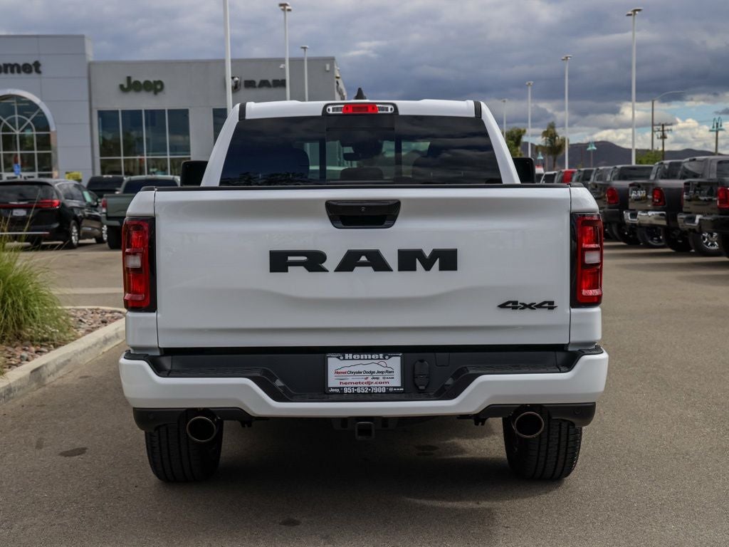 2026 RAM 1500 Black Express
