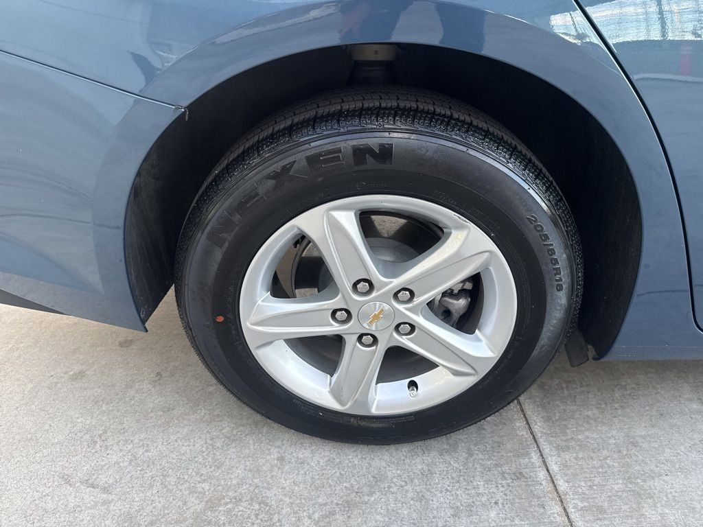 2024 Chevrolet Malibu LS 1FL