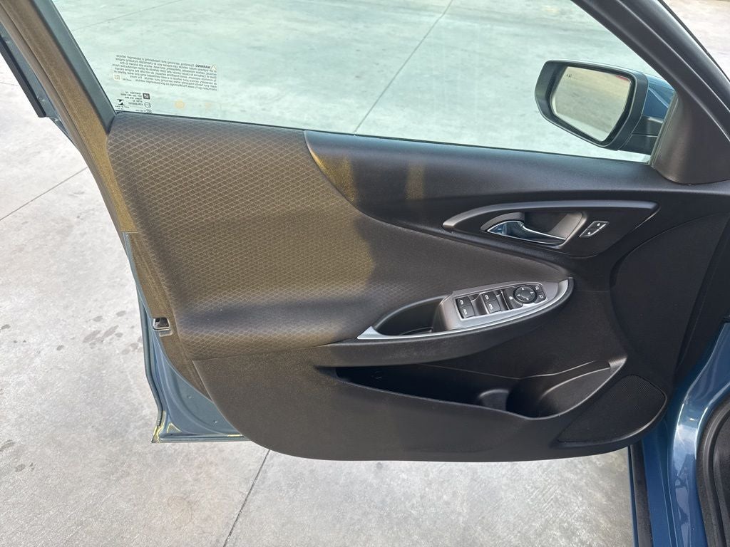 2024 Chevrolet Malibu LS 1FL