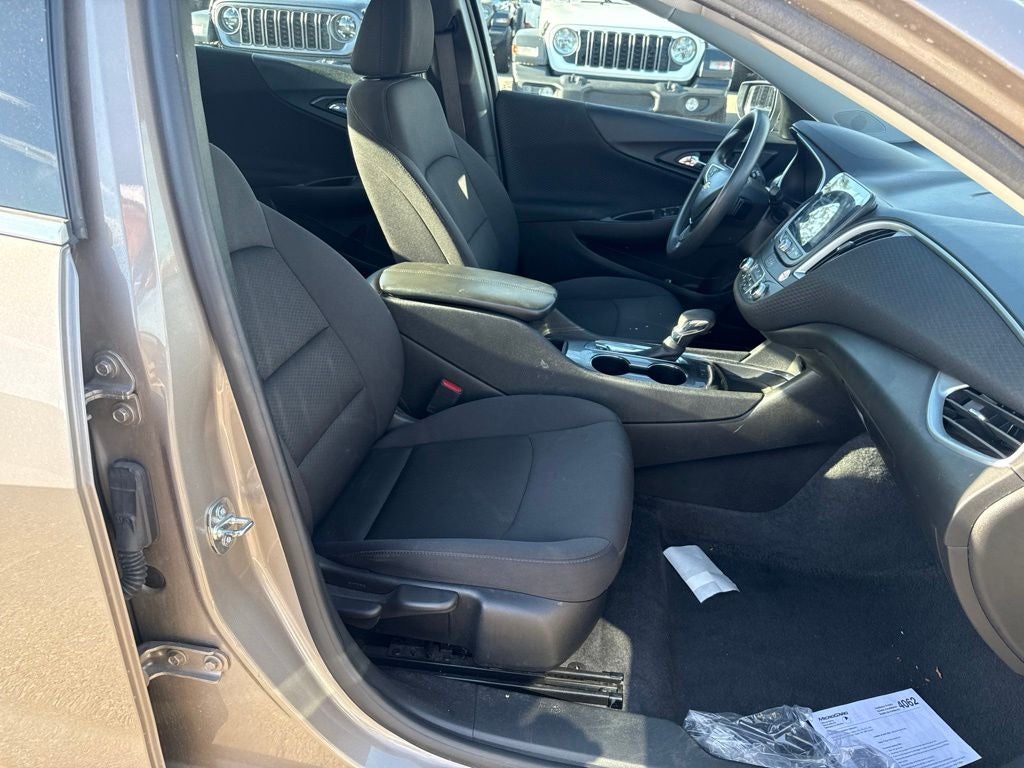 2023 Chevrolet Malibu LT 1LT