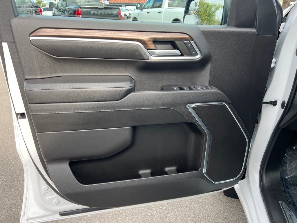 2023 Chevrolet Silverado 1500 LT LT1