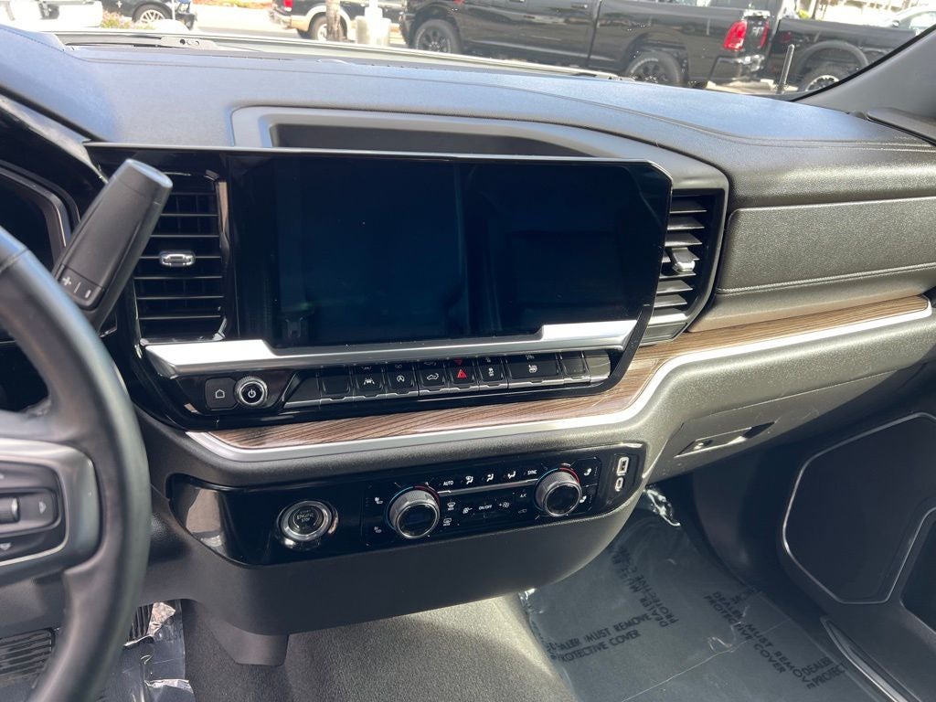 2023 Chevrolet Silverado 1500 LT LT1