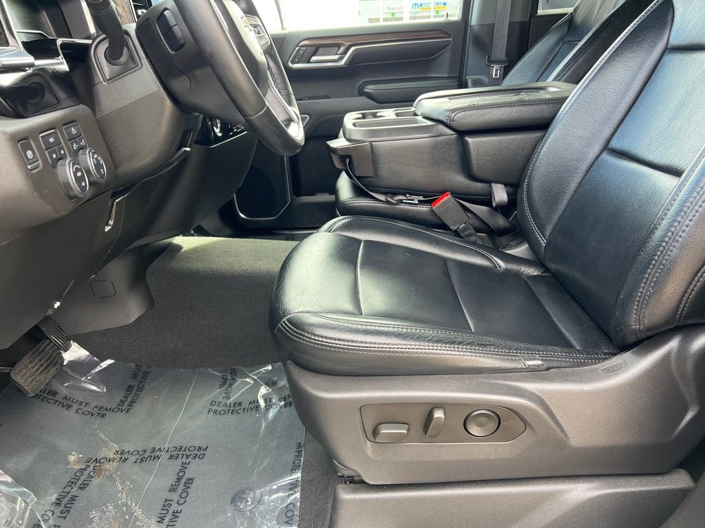 2023 Chevrolet Silverado 1500 LT LT1