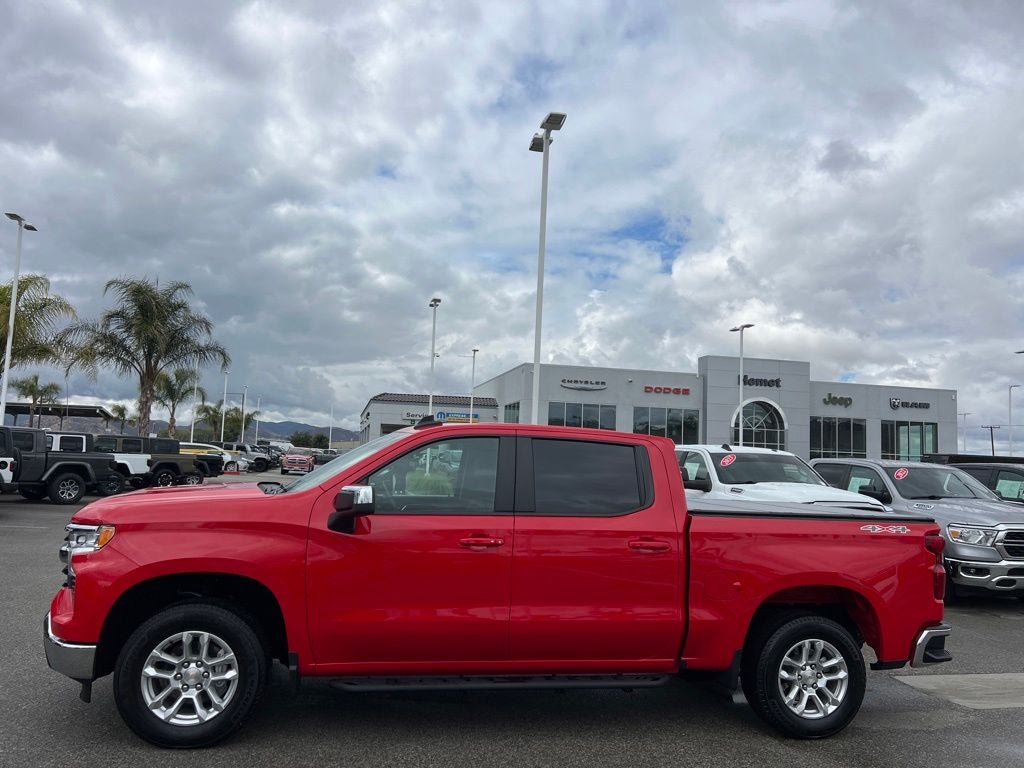 2025 Chevrolet Silverado 1500 LT