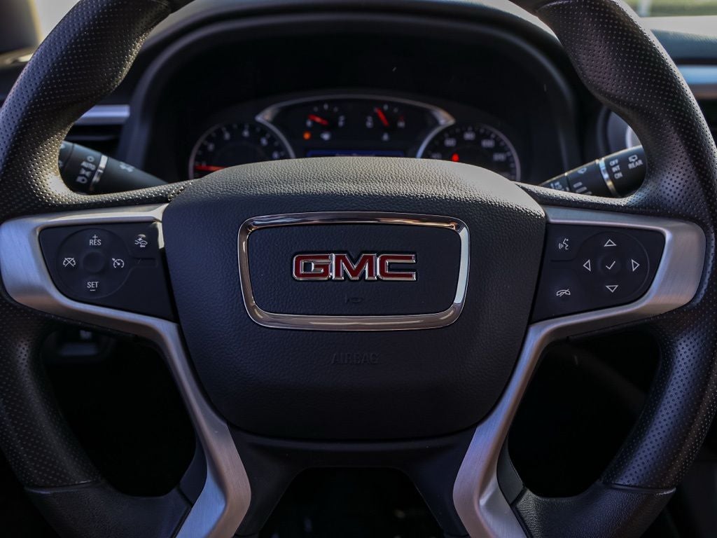 2022 GMC Acadia SLE