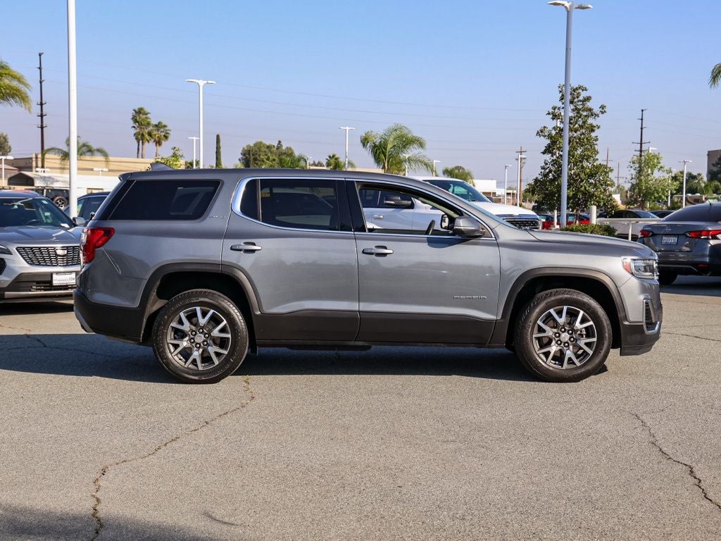 2022 GMC Acadia SLE