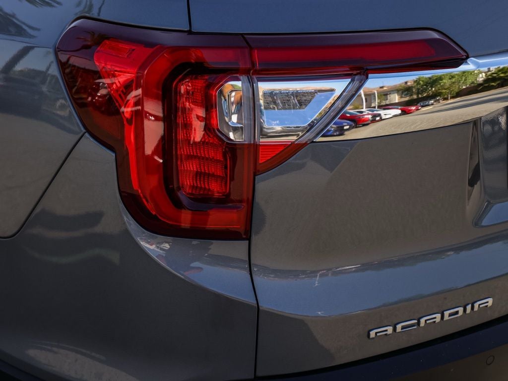 2022 GMC Acadia SLE