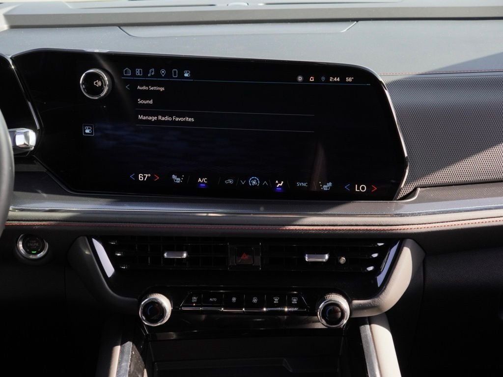 2025 Chevrolet Suburban RST