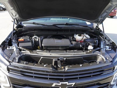 2025 Chevrolet Suburban RST