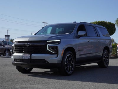 2025 Chevrolet Suburban RST