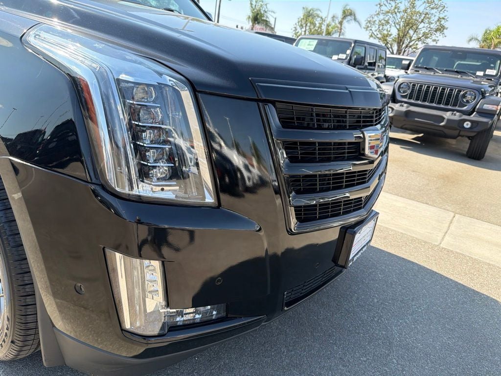 2020 Cadillac Escalade ESV Premium