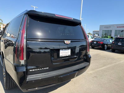 2020 Cadillac Escalade ESV Premium
