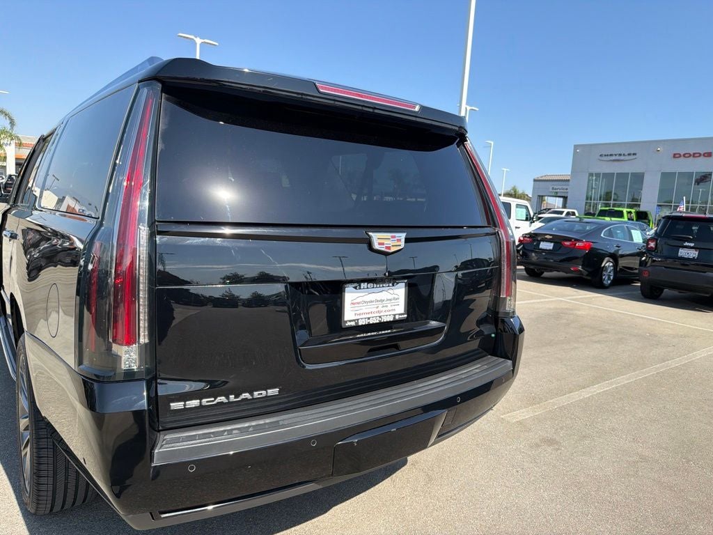2020 Cadillac Escalade ESV Premium