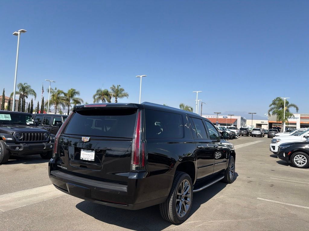 2020 Cadillac Escalade ESV Premium