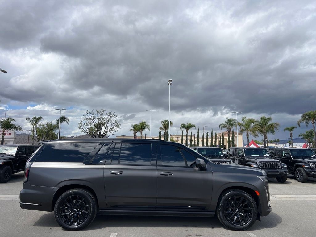 2024 Cadillac Escalade ESV Sport