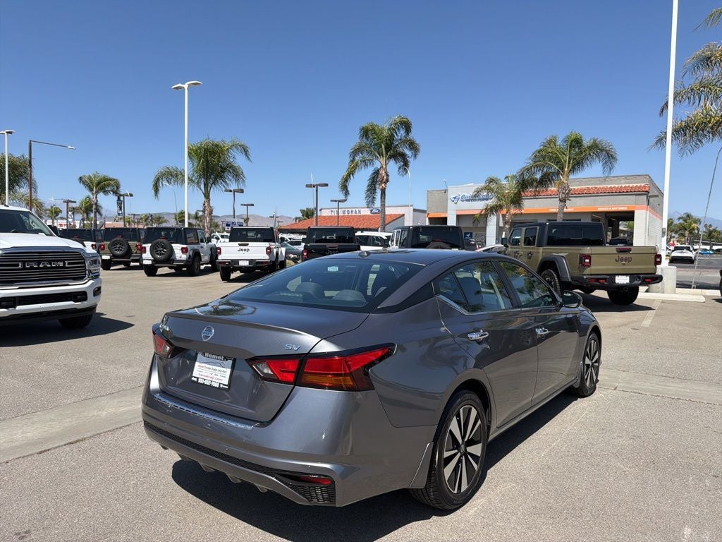 2022 Nissan Altima 2.5 SV