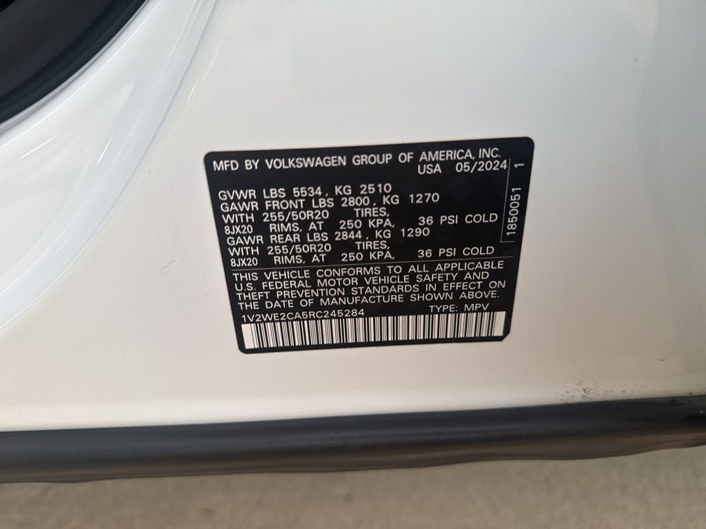 2024 Volkswagen Atlas Cross Sport 2.0T SE w/Technology