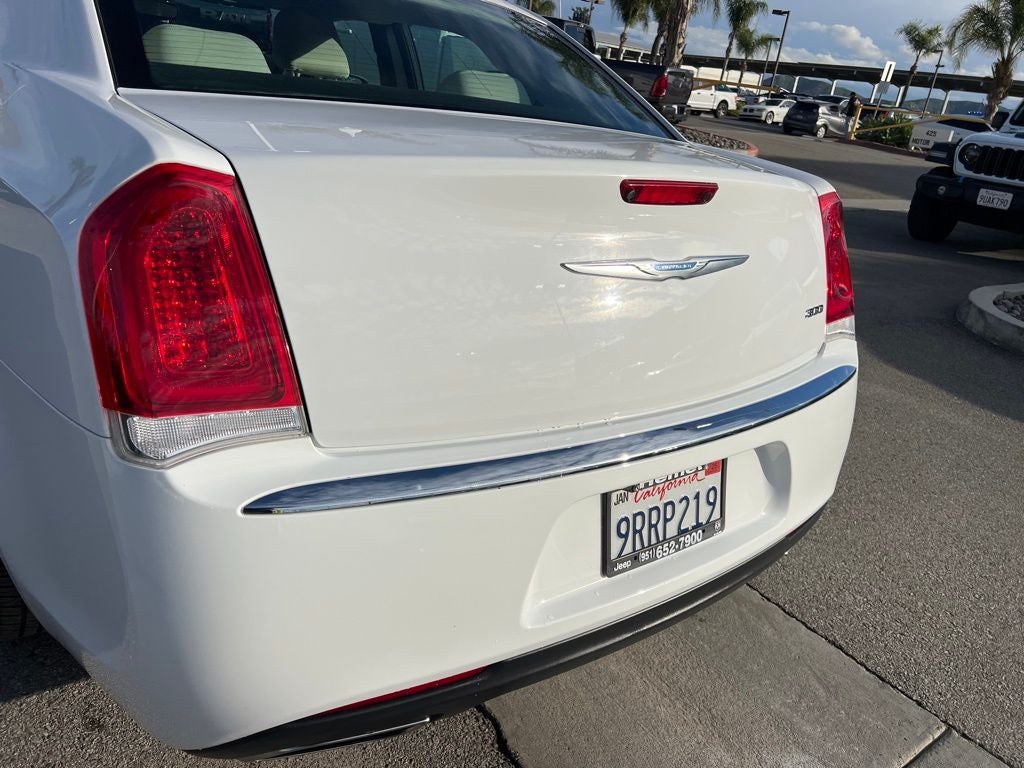 2023 Chrysler 300 Touring