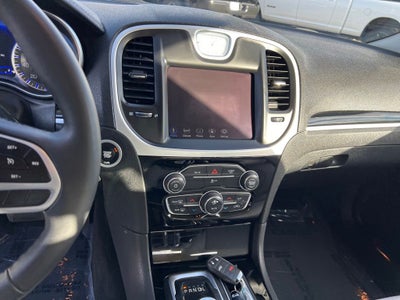 2023 Chrysler 300 Touring