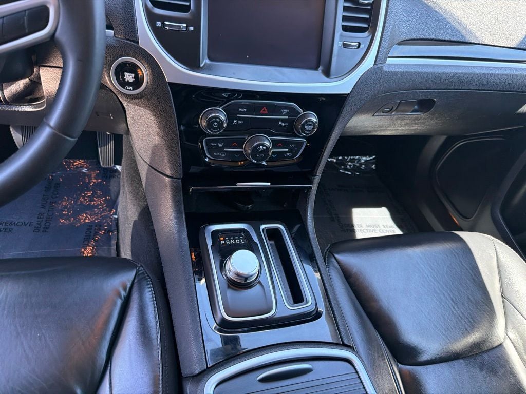 2023 Chrysler 300 Touring