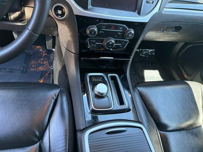 2023 Chrysler 300 Touring