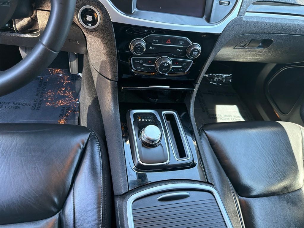 2023 Chrysler 300 Touring