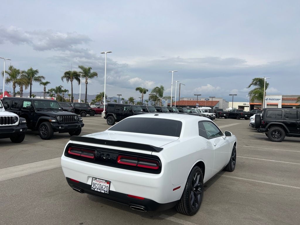 2023 Dodge Challenger SXT