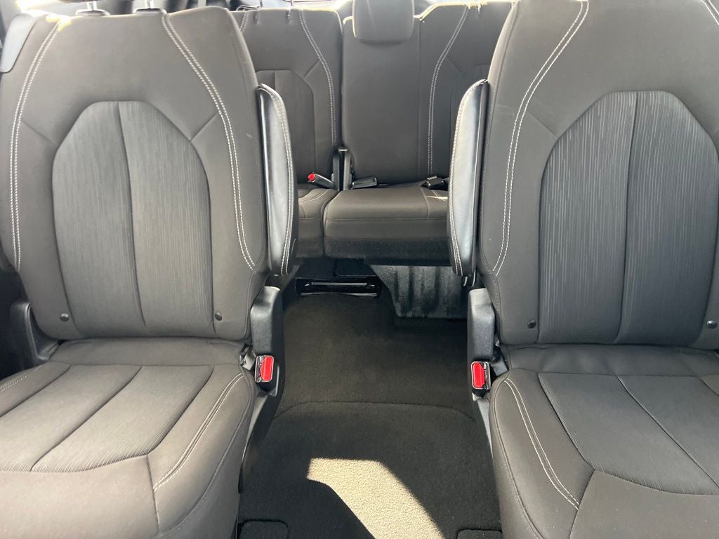 2024 Chrysler Pacifica Touring