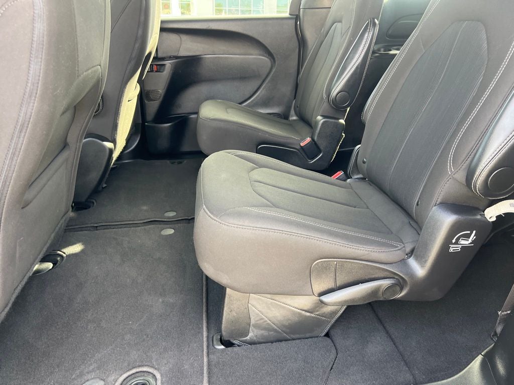 2024 Chrysler Pacifica Touring