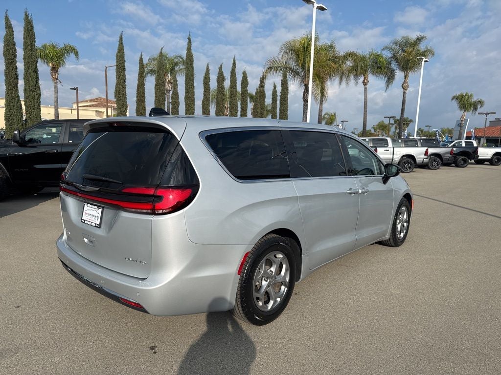 2024 Chrysler Pacifica Limited
