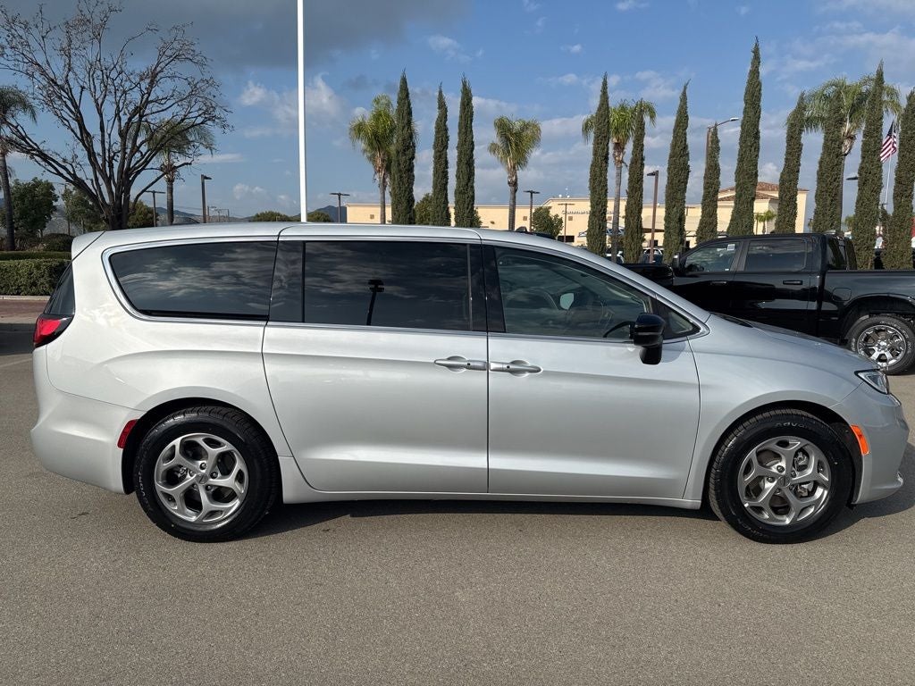 2024 Chrysler Pacifica Limited