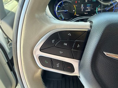 2020 Chrysler Pacifica Hybrid Limited