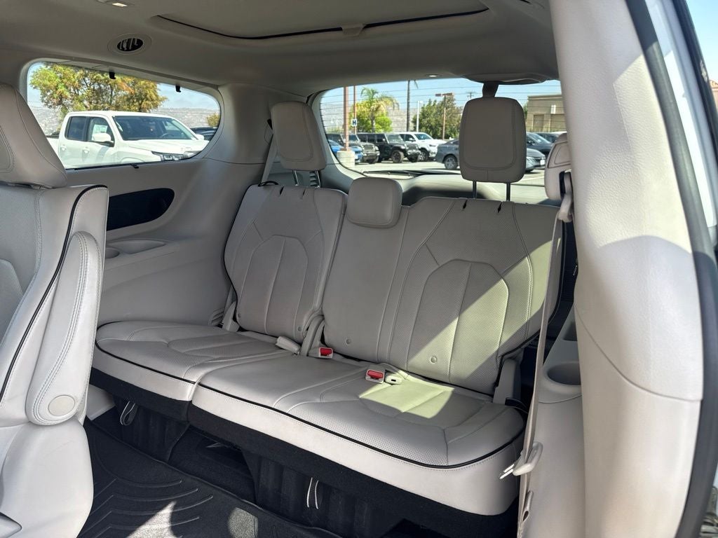 2020 Chrysler Pacifica Hybrid Limited