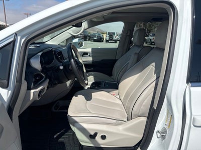 2020 Chrysler Pacifica Hybrid Limited