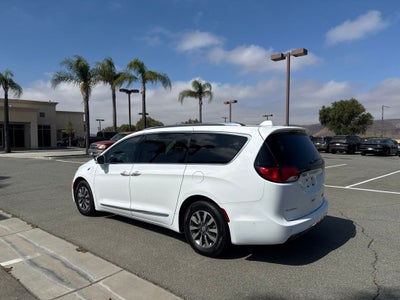 2020 Chrysler Pacifica Hybrid Limited