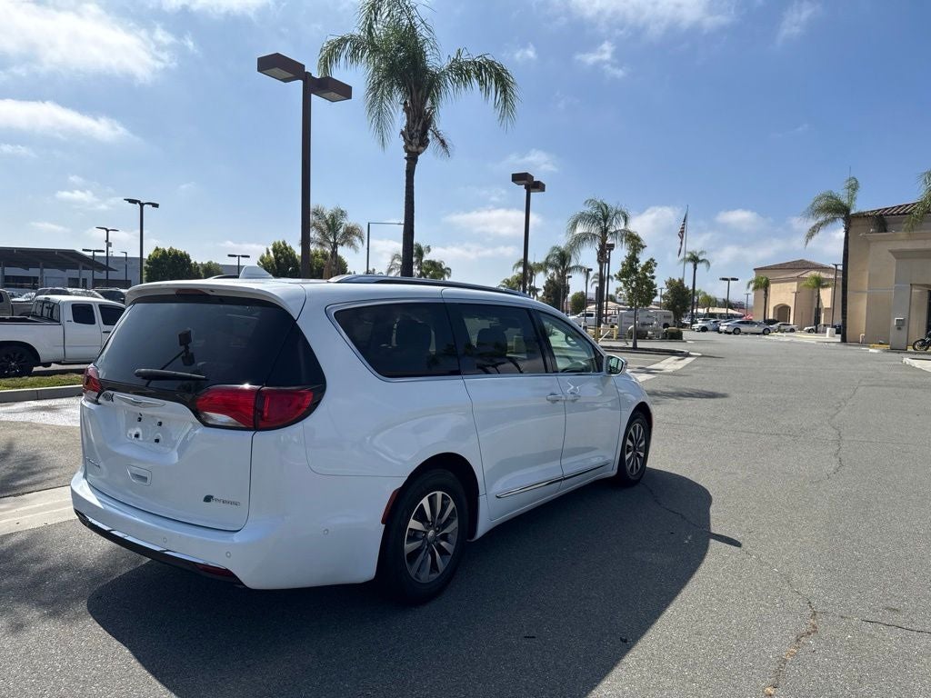 2020 Chrysler Pacifica Hybrid Limited