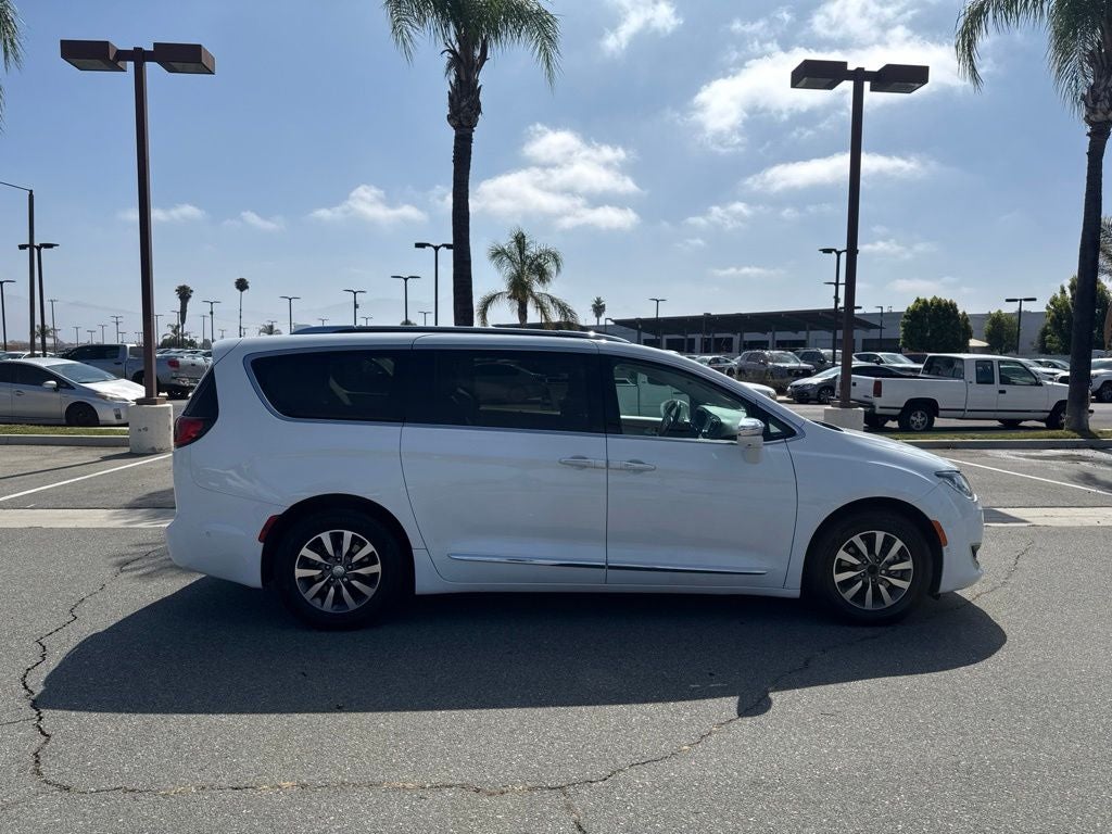 2020 Chrysler Pacifica Hybrid Limited