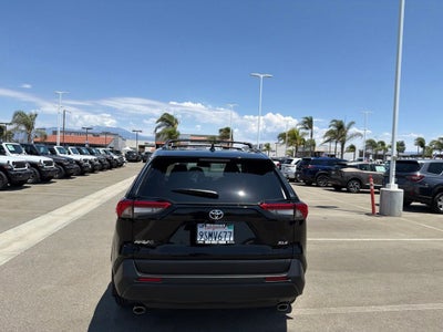 2025 Toyota RAV4 XLE