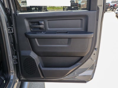 2026 RAM 2500 Black Express Crew Cab 4x4