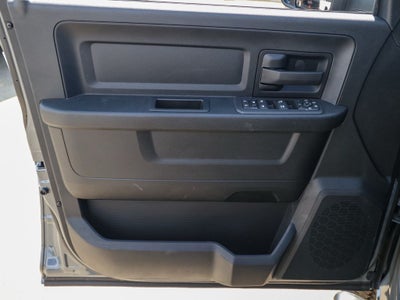 2026 RAM 2500 Black Express Crew Cab 4x4