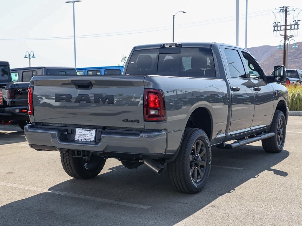 2026 RAM 2500 Black Express Crew Cab 4x4