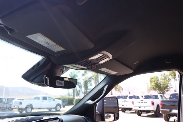 2026 RAM 2500 Tradesman BLACK EXPRESS CREW CAB 4X4 6'4' BOX