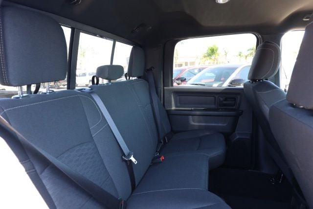 2026 RAM 2500 Tradesman BLACK EXPRESS CREW CAB 4X4 6'4' BOX